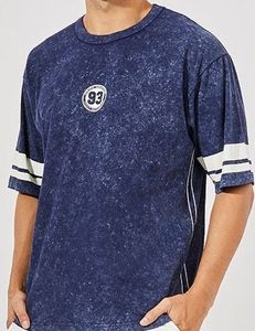 T-shirt imprimé pour homme en jersey épais, style rétro streetwear, coupe ample, effet délavé et texturé, vente directe fabricant - Product Image 1