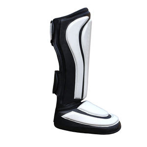 Espinilleras Personalizadas para Kickboxing y Muay Thai, Protector de Empeine para Entrenamiento y Sparring, de Cuero PU, Ajustables, Transpirables y Profesionales - Product Image 3