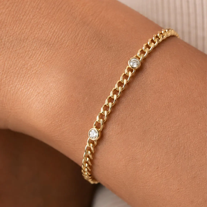 กำไลข้อมือแบบ Curb Link รุ่น VBSR-08 ทอง 10K 14K เพชร VVS 0.19 กะรัต เพชรเลี้ยงในห้องปฏิบัติการ ประดับเพชรแบบ Bezel กำไลแบบซ้อน 2.5 มม. เครื่องประดับชั้นดี - Product Image 4