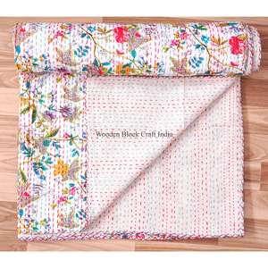 Colcha Kantha Étnica Vintage Hecha a Mano en Rajastán, India, Colcha Kantha de Algodón Cosida a Mano, Colcha de Retazos para Hotel - Product Image 5