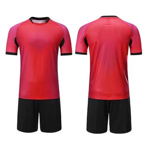 Maillot de football personnalisé de haute qualité pour hommes, broderie, design de club, impression sérigraphique, manches courtes, séchage rapide, respirant, devant - Product Image 6