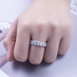 Luxury Oval Cut Fancy Lab grown Diamond 2 carat Engagement <b>Ring</b> for Women's Style IGI Certified - Product Image 2