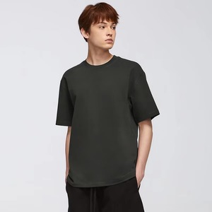 T-shirt noir à col rond pour homme, manches courtes, coupe ample, décontracté, 100% coton jersey, couleur unie, écologique, 250g, tricoté - Product Image 5