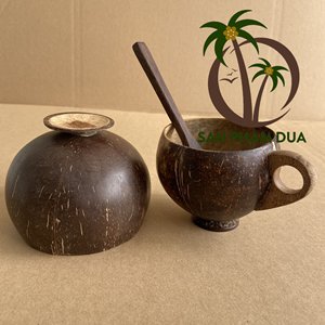 Taza Ecológica de Cáscara de Coco con Cuchara de Coco |   Set Natural Hecho a Mano |   Precio al por Mayor - Product Image 4