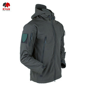 เสื้อแจ็คเก็ตซอฟต์เชลล์คุณภาพพรีเมียมสำหรับผู้ชาย ปิดด้วยซิป ผ้าระบายอากาศได้ดี พร้อมโลโก้แบบกำหนดเอง ดีไซน์กระเป๋า - Product Image 6