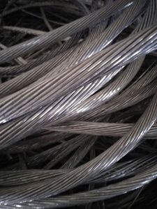 Déchets de fil en alliage d'aluminium, matériau métallique propre pour l'entrée des fours, avec forte performance de récupération, prêts à la cintrage, export en vrac - Product Image 4