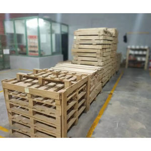 Paleta euro certificada EPAL 1200x800 de madera de pino para embalaje industrial, exportación y venta al por mayor - Product Image 3