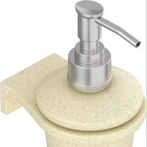 Paquete Variado de Dispensadores de Jabón Resistentes para la Higiene en Espacios Industriales y Estaciones de Lavado de Manos en Baños Públicos de Alto Tráfico - Product Image 1