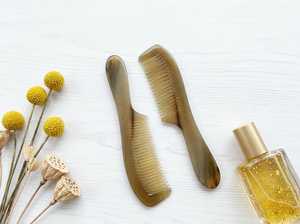 Peine de Cuerno Natural Más Vendido, Hecho a Mano, Desenredante, Ecológico, con Bordes Suaves, Antiestático, Accesorio para el Cuidado del Cabello para Mujeres - Product Image 5
