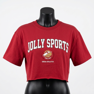 Camiseta Corta de Algodón Premium de 180 GSM para Mujer, Camiseta Corta Roja Personalizada con Estampado en Serigrafía y Parche de Goma - Product Image 3