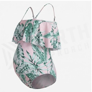 Ensemble de yoga 2 pièces imprimé papillon bleu avec finition dorée, body à col en V profond et jupe portefeuille longueur genou - Product Image 3