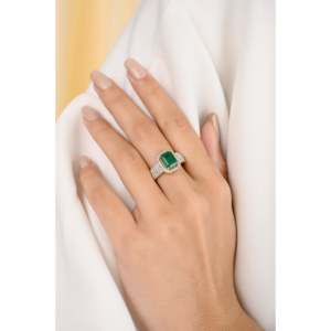 18K Gold Oval Radiant Cut Emerald Diamond Solitaire Ring - Product Image 5