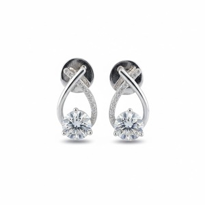Nouvelles boucles d'oreilles clous en or pur 14 carats pour femmes, avec diamants de laboratoire certifiés IGI, de forme ronde et croisées, à la mode et tendance - Product Image 1
