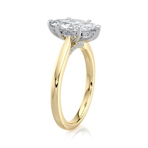 Bague de fiançailles solitaire en diamant de laboratoire taille marquise 2,35 carats, or jaune, 6 griffes, bijoux fins de mariage, vente en gros - Product Image 3