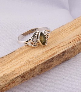 Natural Amethyst Bezel Setting Five Stone Classic Women's 925 Sterling Silver Wedding Engagement <b>Ring</b> - Product Image 2