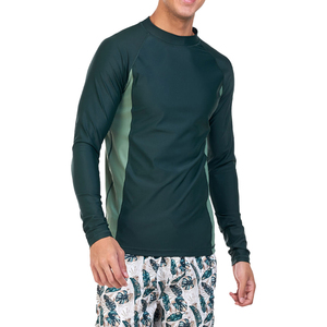 Customizable <b>Men's</b> Performance Sportswear Rash Guards <b>Men</b> Workout Sports Gym Rash Guards Factory Price <b>Compression</b> Rashguards - Product Image 5