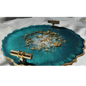 Nouveaux plateaux de service en bois et résine époxy avec poignée en métal pour la décoration de la maison et des restaurants - Product Image 1