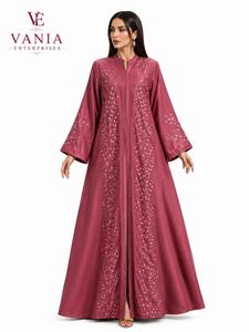 Elegant Embroidered <b>Wool</b> Casual Abaya Women Long Sleeve Floor Length High Neck Floral Pattern Loose Fit Anti-shrink Spring - Product Image 3