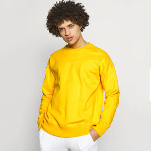 เสื้อสเวตเชิ้ตแขนยาวคอกลมสีเหลืองสดใสสำหรับผู้ชาย ผ้าฟลีซ รับทำโลโก้ตามสั่ง รับผลิตแบบ OEM ODM ขายส่งเสื้อผ้า - Product Image 1