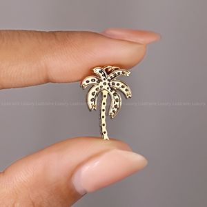 Collier de luxe inspiré du monde tropical avec pendentif palmier et diamant de laboratoire rond - Product Image 6
