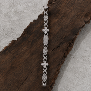 Bracelet à breloque croix chrétienne en moissanite sertie de griffes, coupes baguette brillantes, en argent 925, bijoux hip-hop, vente en gros - Product Image 5
