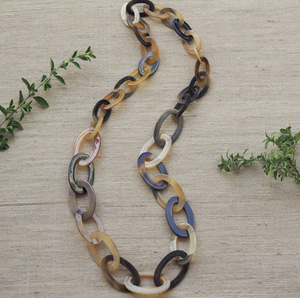 Collier en corne, écologique, moderne, fait main, décoratif pour mariage, artisanat indien - Product Image 1