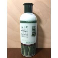 Offerta Speciale: Emulsione Idratante Visibilmente Migliorata, 1 Flacone da 350ml con Aloe Vera - Product Image 1
