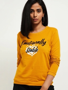 Sudadera de Manga Larga Color Amarillo Mostaza para Mujer con Estampado de "Emotionally Stable", Cuello Redondo, Informal, de Punto, de Algodón Transpirable - Product Image 1