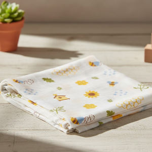 Couverture en coton de qualité supérieure, fabriquée avec un tissu doux, respirant et respectueux de la peau, offrant une chaleur légère à un bon prix - Product Image 4