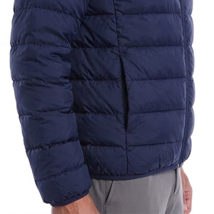 Chaqueta Acolchada Ligera de Poliéster Personalizada para Hombre, Transpirable, Impermeable, Resistente al Viento, para Uso en Exteriores - Product Image 4