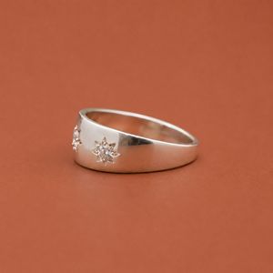 โดมสตาร์ ดีไซน์ แหวนเพชรโมอิสซาไนต์ เงินแท้ S925 ของขวัญสำหรับเธอ - Product Image 3