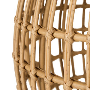 Table d'appoint Canaya en rotin synthétique tressé et plateau en teck massif avec finition naturelle pour intérieur ou extérieur - Product Image 4