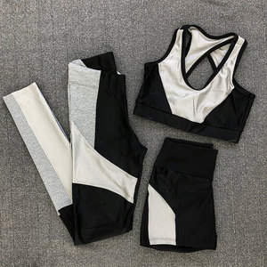 Conjunto de Yoga con Bloques de Color, Leggings de Cintura Alta, Sujetador Deportivo Racerback, Ropa Deportiva Transpirable sin Costuras - Product Image 1