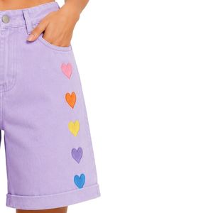 Shorts de Mezclilla para Mujer, Bordados con Corazón Arcoíris Morado Lavanda, Cintura Alta, Corte Holgado Informal, Dobladillo Enrollado, Algodón, Jeans de Moda de Verano - Product Image 4
