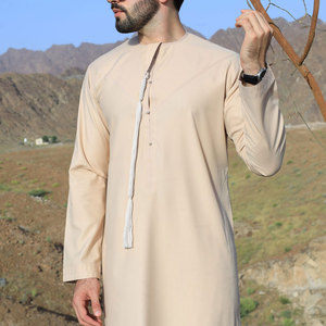 <b>Thobe</b> OEM Factory Custom Islamic Clothing with Modern Tailoring Polyester Anti-static for Global Brands & Export - Product Image 3