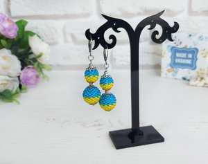 Pendentif ethnique ukrainien en argent sterling, serti clos, jaune et bleu, avec deux boules en grappe, long, fait main, graines, anniversaire, IGI - Product Image 2