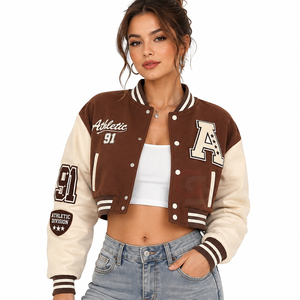 Chaqueta universitaria informal personalizada para mujer, estilo varsity, de lana y cuero, tipo bomber, para mujer. - Product Image 4