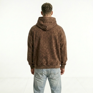 Sweat à capuche en molleton de coton épais pour homme, avec lettrage personnalisé et appliqué, effet vieilli, délavé à l'acide, style streetwear grunge - Product Image 3