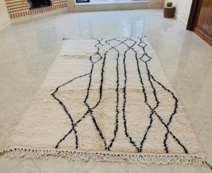 Alfombra Persa Marroquí Hecha a Mano, de Lana Multicolor Blanca y Negra, Ecológica, Antideslizante, con Patrón de Pelo Medio para Sala de Estar - Product Image 3