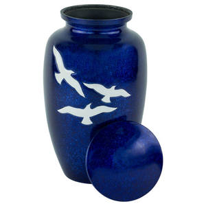 Urna funeraria de aluminio azul con diseño de pájaros en vuelo, acabado metálico brillante, recipiente conmemorativo para adultos. - Product Image 1