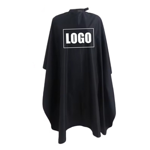Tablier de coiffure en denim avec poches et sangles réglables pour barbiers et coiffeurs, tablier de barbier personnalisable avec design et logo - Product Image 2