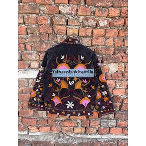 Veste en velours noir brodée, faite à la main, courte, unisexe, avec doublure en coton, style bohème chic - Product Image 6