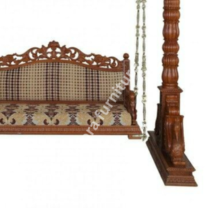 Columpio Colgante de Madera Maciza Hecho a Mano de Lujo con Respaldo de Ratán, Jhoola Interior Moderna y Minimalista - Product Image 4