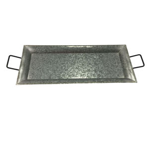 Bandeja rectangular de hierro galvanizado estilo antiguo al por mayor, bandeja vintage de metal para servir y exhibir con asas negras en oferta - Product Image 1