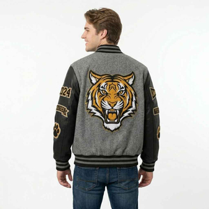 Blouson universitaire américain pour homme, coupe oversize, avec lettres en chenille et broderies multi-patches, style bomber, streetwear décontracté - Product Image 6