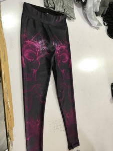 Leggings Deportivos Personalizados, Leggings Térmicos de Alta Calidad con Cintura Elástica, Ecológicos y Antibacterianos para Yoga - Product Image 1