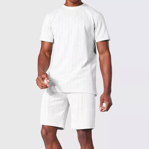 Ensemble T-shirt et short d'été pour hommes, coupe ample, couleur unie, design simple, en coton doux, grande taille – Vente en gros - Product Image 4