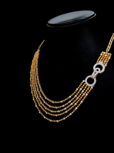 Collier de luxe multicouche avec diamants, cinq chaînes de perles en cascade, connecteur brillant, bijoux fins en argent sterling et or 14 carats - Product Image 2