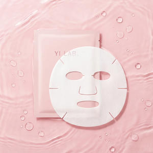 Masque facial en feuille de camélia biologique OEM éclaircissant et affinant pour tous types de peaux - Product Image 2