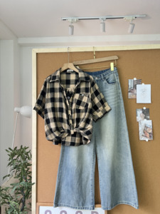 L729959 Women's Oversized Character <b>Long</b> Sleeve Button Chiffon Shirt Casual Standard Fit Vintage Korean Style <b>Top</b> - Product Image 4